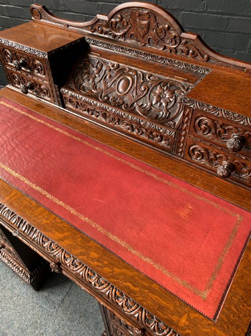 LATE VICTORIAN OAK DESK BY EDWARDS ROBERTS - ADDITIONAL PHOTO 2
