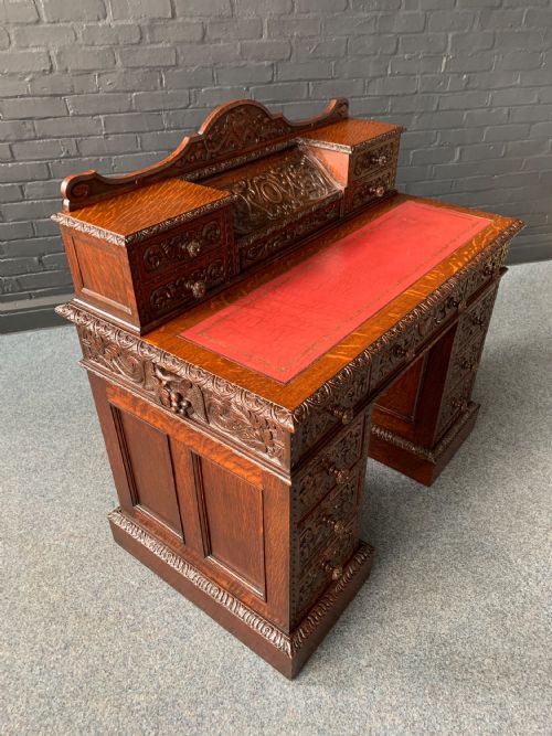 LATE VICTORIAN OAK DESK BY EDWARDS ROBERTS - ADDITIONAL PHOTO 6