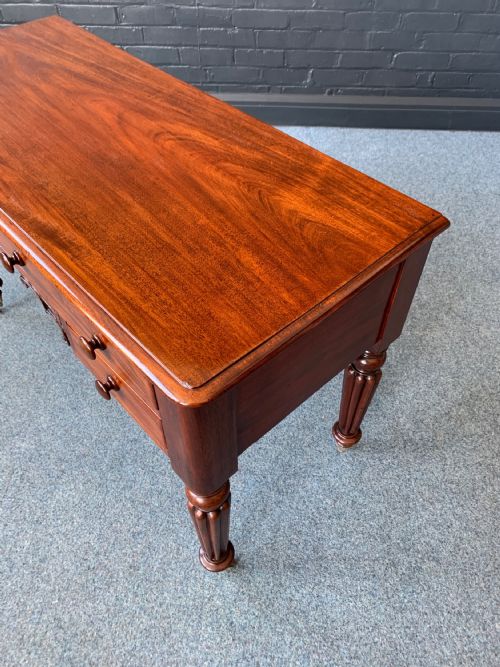 VICTORIAN MAHOGANY WRITING TABLE - ADDITIONAL PHOTO 3