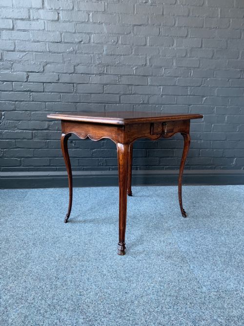 18TH CENTURY FRENCH PROVINCIAL SIDE TABLE PROVENANCE FROM THE ESTATE OF JAMES GRIFFIN FORMERLY WHITE'S PROFESSOR OF MORAL PHILOSOPHY - ADDITIONAL PHOTO 5