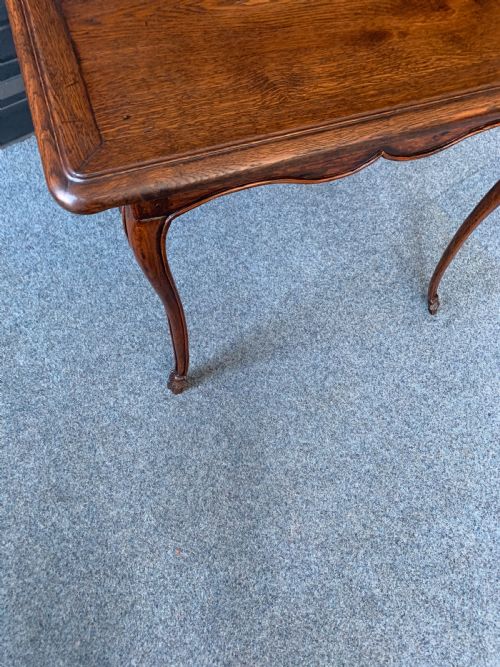 18TH CENTURY FRENCH PROVINCIAL SIDE TABLE PROVENANCE FROM THE ESTATE OF JAMES GRIFFIN FORMERLY WHITE'S PROFESSOR OF MORAL PHILOSOPHY - ADDITIONAL PHOTO 10