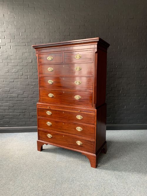 GEORGE III MAHOGANY CHEST ON CHEST - ADDITIONAL PHOTO 2