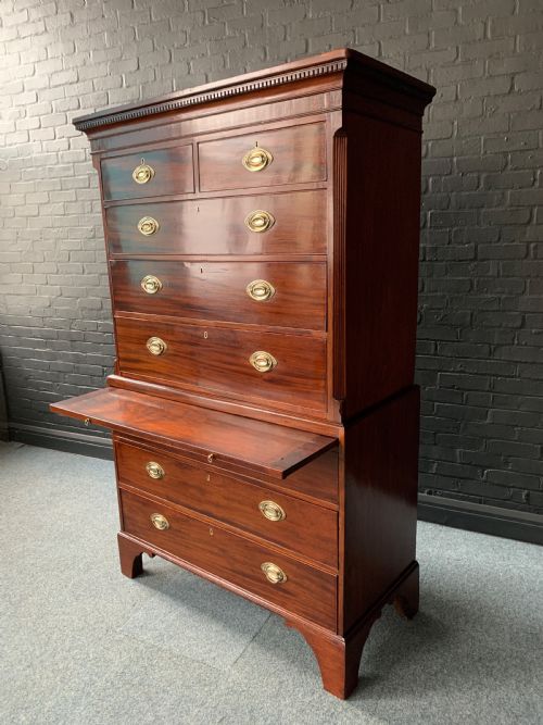 GEORGE III MAHOGANY CHEST ON CHEST - ADDITIONAL PHOTO 5