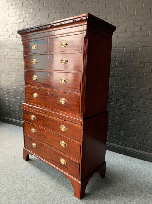 GEORGE III MAHOGANY CHEST ON CHEST - ADDITIONAL PHOTO 10