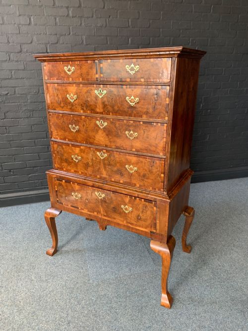 GEORGE I WALNUT CHEST ON STAND - ADDITIONAL PHOTO 3