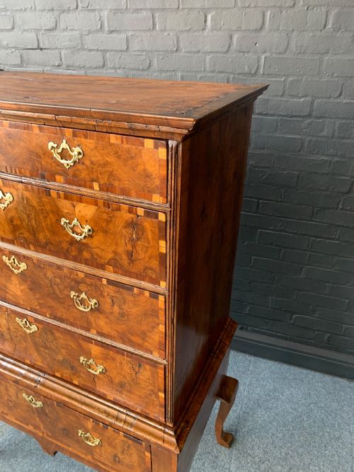 GEORGE I WALNUT CHEST ON STAND - ADDITIONAL PHOTO 7