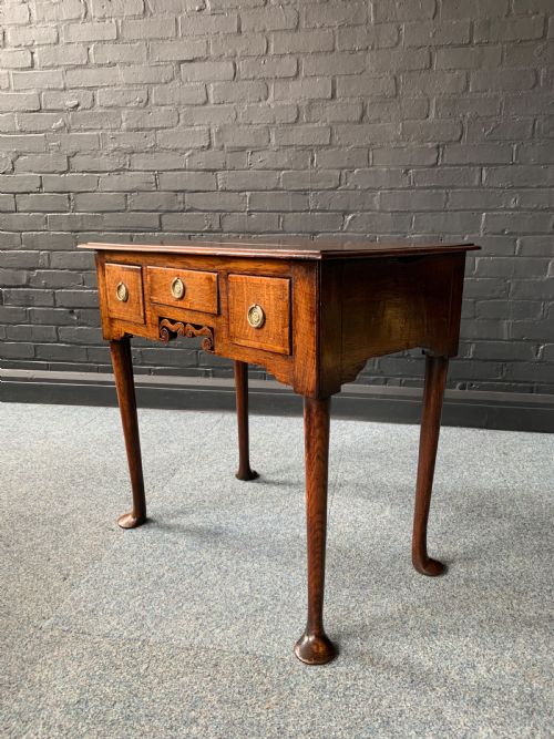 18TH CENTURY OAK LOWBOY - ADDITIONAL PHOTO 9