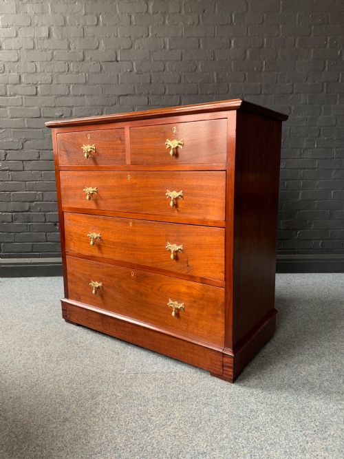 VICTORIAN MAHOGANY CHEST OF DRAWERS - ADDITIONAL PHOTO 17