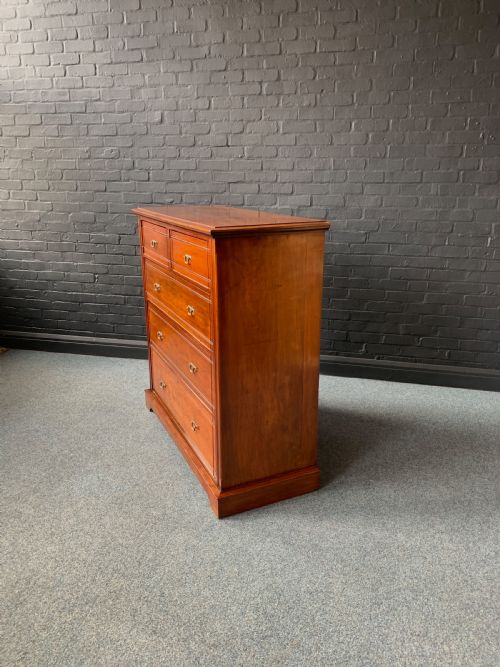 VICTORIAN WALNUT CHEST OF DRAWERS - ADDITIONAL PHOTO 5