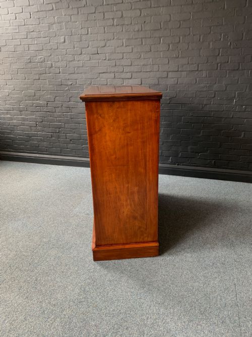 VICTORIAN WALNUT CHEST OF DRAWERS - ADDITIONAL PHOTO 9