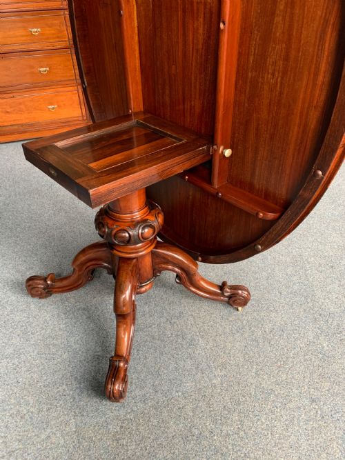 VICTORIAN ROSEWOOD OVAL TILT TOP CENTER TABLE - ADDITIONAL PHOTO 2
