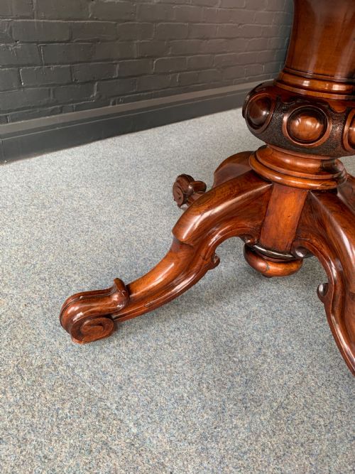 VICTORIAN ROSEWOOD OVAL TILT TOP CENTER TABLE - ADDITIONAL PHOTO 8