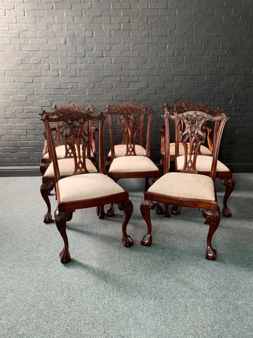 GOOD QUALITY SET OF EIGHT CHIPPENDALE STYLE MAHOGANY DINING CHAIRS - ADDITIONAL PHOTO 1