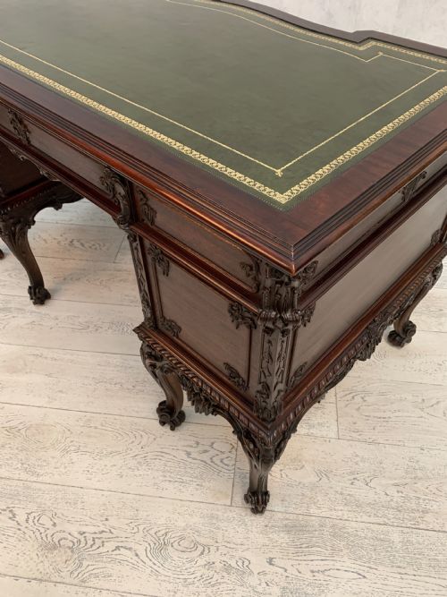 CHIPPENDALE STYLE EDWARDS ROBERTS PEDESTAL DESK - ADDITIONAL PHOTO 12