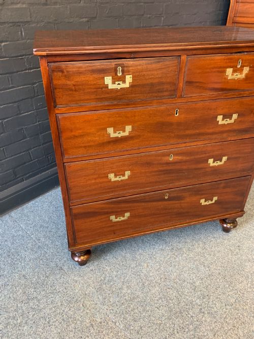 19TH CENTURY MAHOGANY MILITARY CAMPAIGN CHEST - ADDITIONAL PHOTO 2
