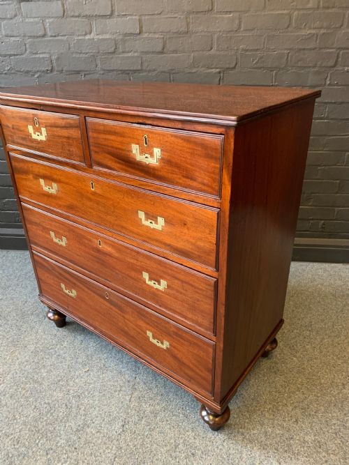 19TH CENTURY MAHOGANY MILITARY CAMPAIGN CHEST - ADDITIONAL PHOTO 4