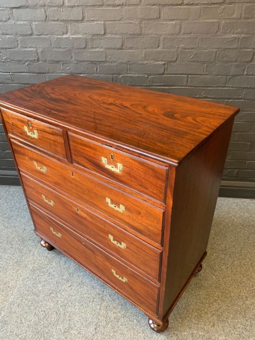 19TH CENTURY MAHOGANY MILITARY CAMPAIGN CHEST - ADDITIONAL PHOTO 5