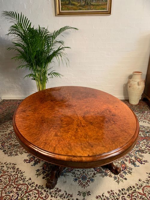 VICTORIAN WALNUT COFFEE TABLE - ADDITIONAL PHOTO 4
