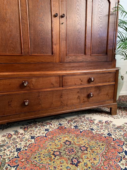 19TH OAK LINEN PRESS - ADDITIONAL PHOTO 2