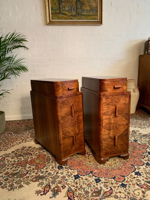 PAIR OF ART DECO BURR WALNUT BEDSIDES CABINET - ADDITIONAL PHOTO 1