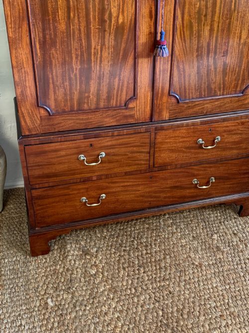 GEORGIAN MAHOGANY LINEN PRESS - ADDITIONAL PHOTO 8