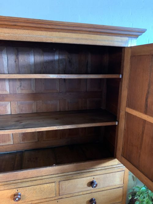 19TH CENTURY OAK HOUSEKEEPERS CUPBOARD - ADDITIONAL PHOTO 7