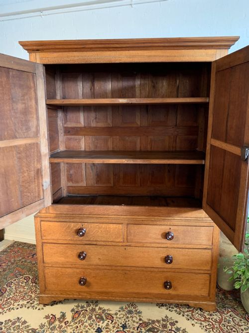 19TH CENTURY OAK HOUSEKEEPERS CUPBOARD - ADDITIONAL PHOTO 8