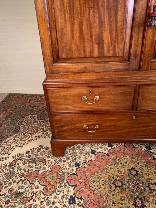 GEORGIAN MAHOGANY LINEN PRESS - ADDITIONAL PHOTO 8