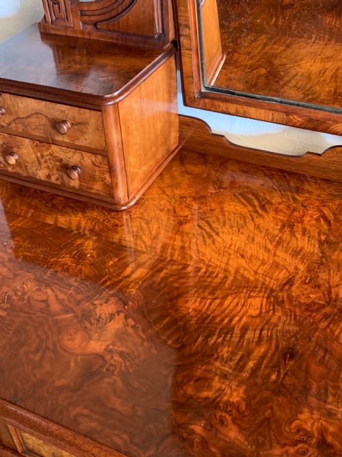 VICTORIAN BURR WALNUT DUCHESS DRESSING TABLE - ADDITIONAL PHOTO 5