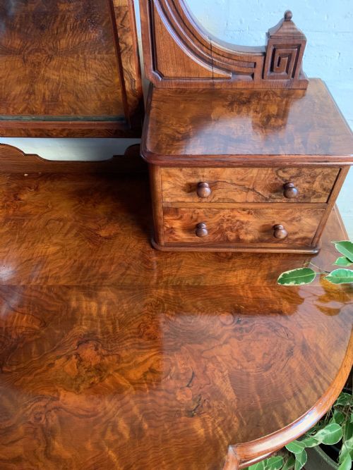 VICTORIAN BURR WALNUT DUCHESS DRESSING TABLE - ADDITIONAL PHOTO 7