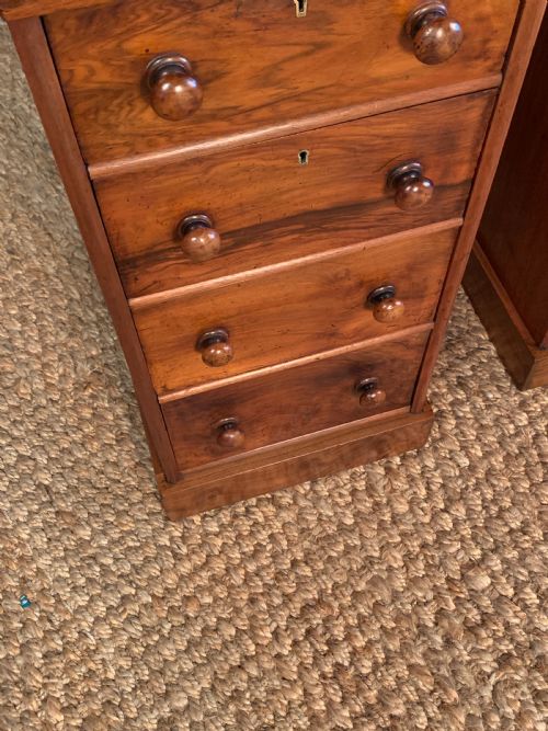PAIR OF ANTIQUE VICTORIAN WALNUT BEDSIDE CHESTS - ADDITIONAL PHOTO 2