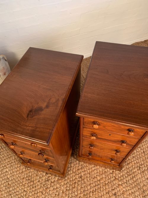 PAIR OF ANTIQUE VICTORIAN WALNUT BEDSIDE CHESTS - ADDITIONAL PHOTO 9