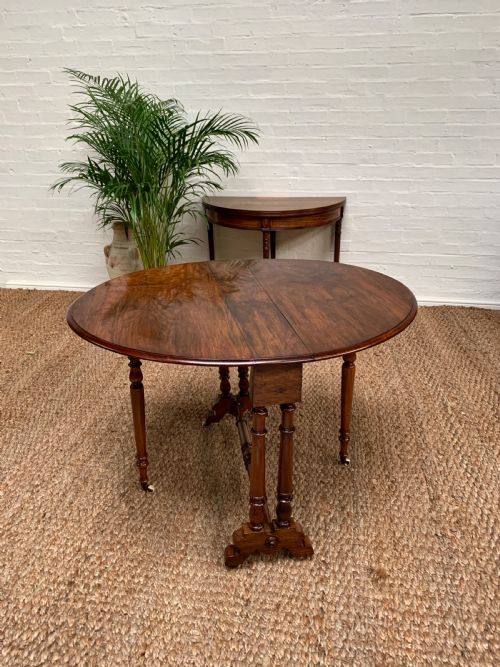 victorian walnut sutherland table - CATEGORY: ANTIQUE TABLES - DATED VICTORIAN