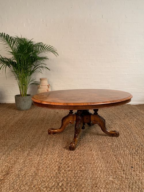victorian walnut coffee table - CATEGORY: ANTIQUE TABLES - DATED VICTORIAN