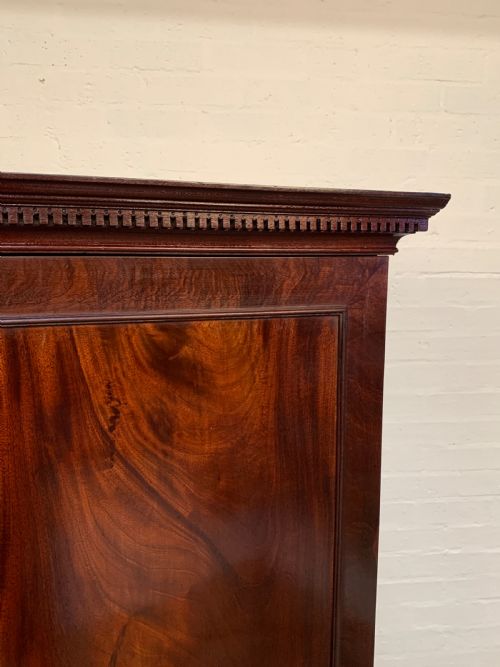 19TH CENTURY MAHOGANY LINEN PRESS - ADDITIONAL PHOTO 7