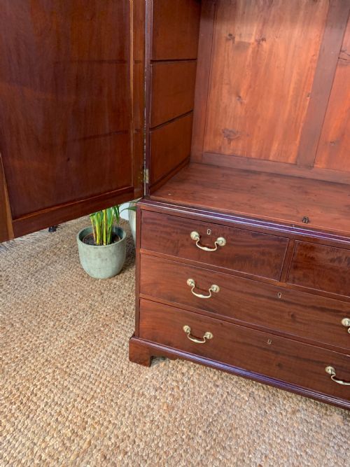 19TH CENTURY MAHOGANY LINEN PRESS - ADDITIONAL PHOTO 9