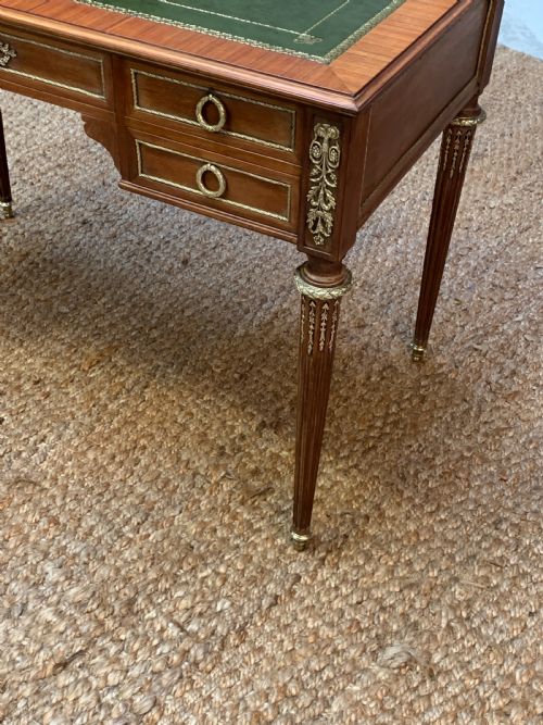 ELEGANT ANTIQUE FRENCH DESK C1900 - ADDITIONAL PHOTO 2