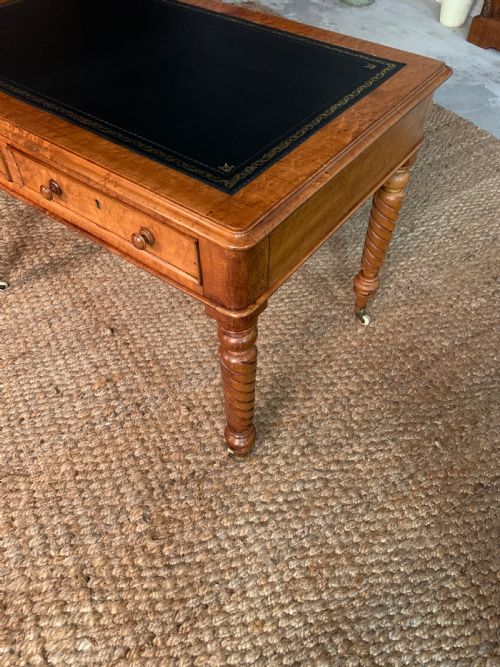 VICTORIAN WRITING DESK - ADDITIONAL PHOTO 5
