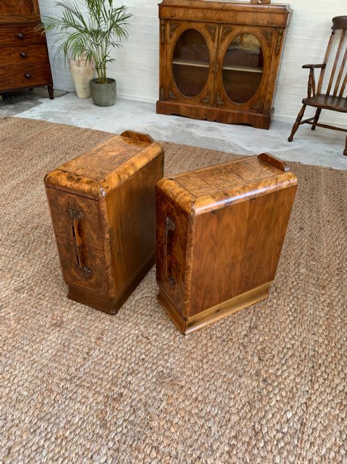 QUALITY WALNUT BEDSIDE CABINETNIGHT STAND - ADDITIONAL PHOTO 5