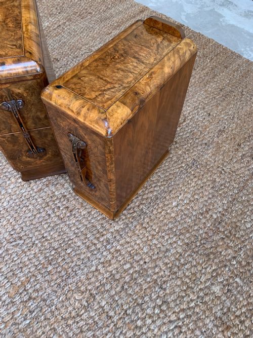 QUALITY WALNUT BEDSIDE CABINETNIGHT STAND - ADDITIONAL PHOTO 12