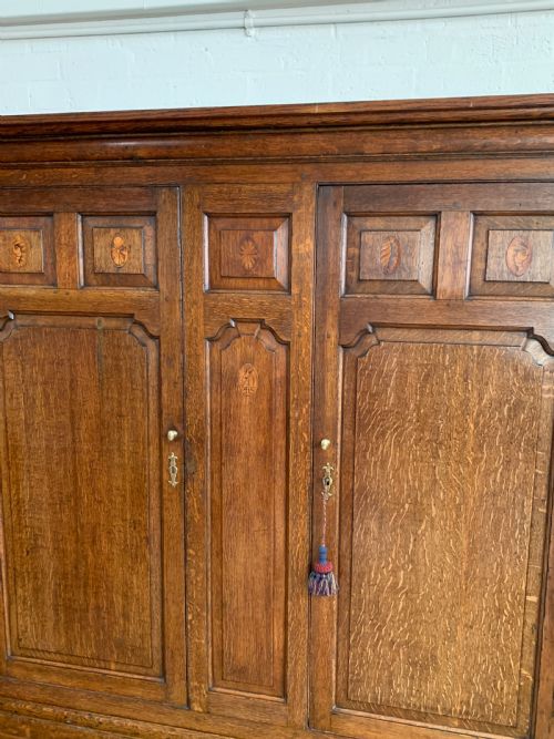 LATE GEORGIAN OAK PRESS CUPBOARD - ADDITIONAL PHOTO 9
