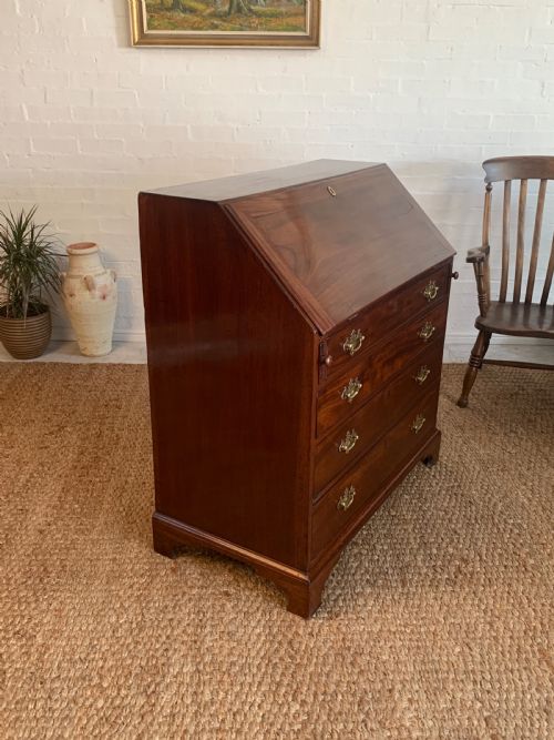 GEORGIAN MAHOGANY BUREAU - ADDITIONAL PHOTO 24