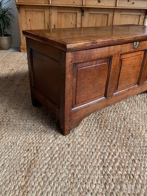 18TH CENTURY OAK COFFER BLANKET CHEST - ADDITIONAL PHOTO 1