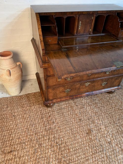 VICTORIAN BURR WALNUT BUREAU BEAUTIFUL CONDITION 19TH CENTURY - ADDITIONAL PHOTO 6