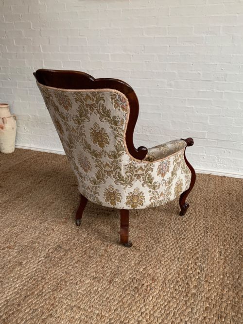 ELEGANT VICTORIAN MAHOGANY GENTLEMANS ARMCHAIR WITH SCROLL ARMS - ADDITIONAL PHOTO 5