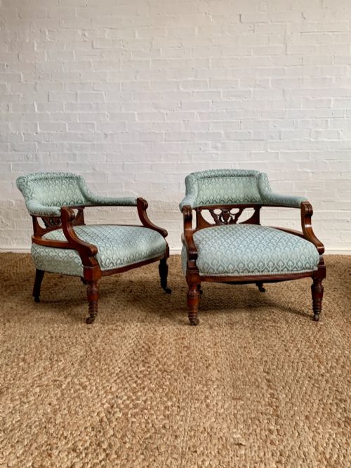 Elegant Pair of Edwardian Walnut Tub Armchairs