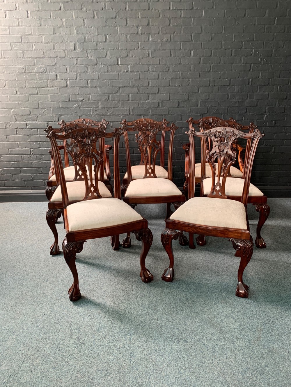 Good Quality Set Of Eight Chippendale Style Mahogany Dining Chairs