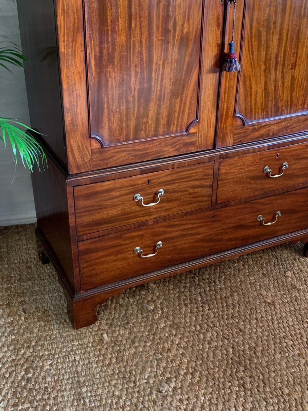 Georgian Mahogany Linen Press View II