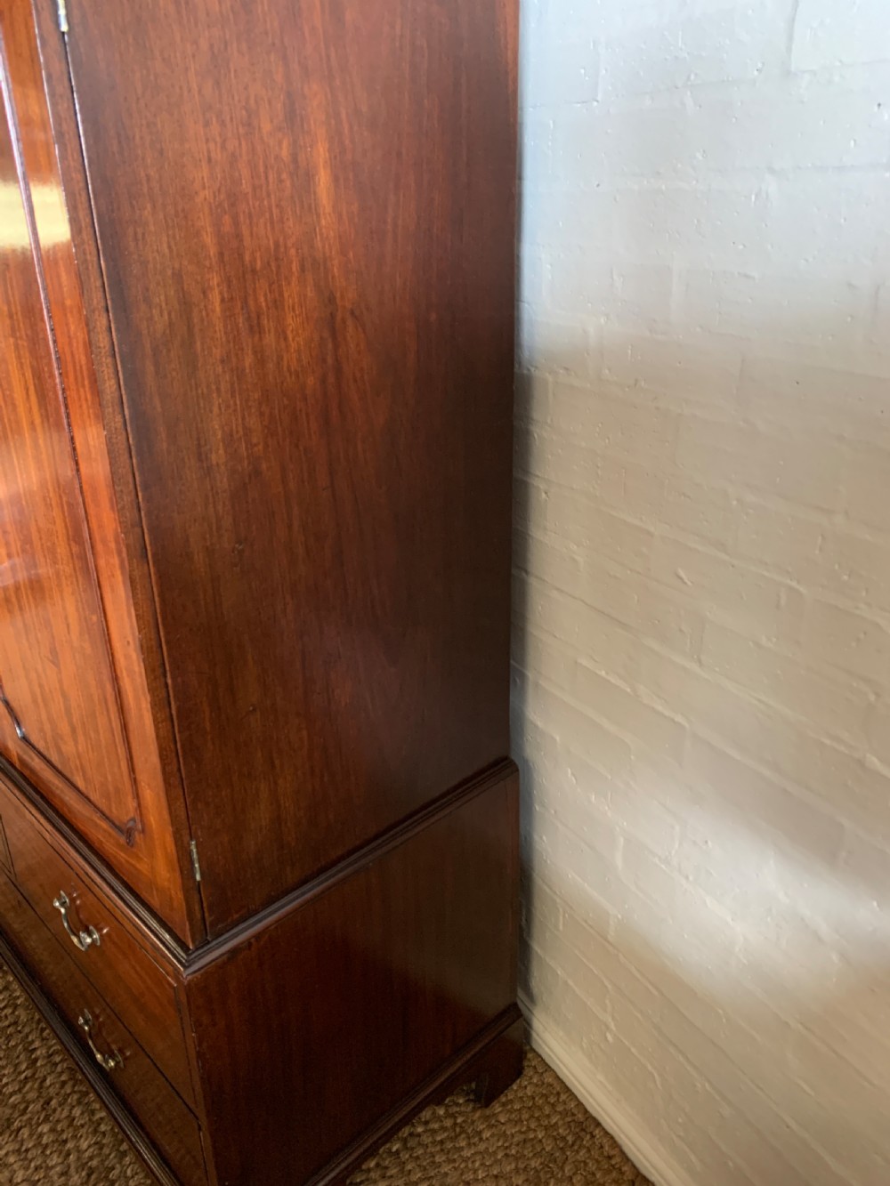 Georgian Mahogany Linen Press View VI