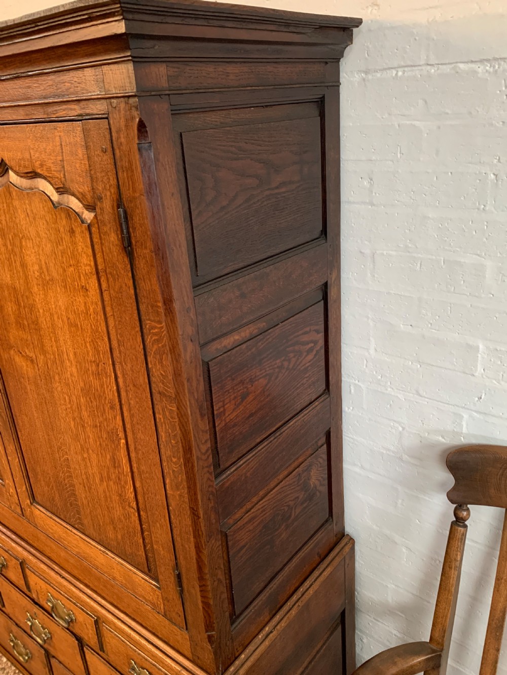 Small 18th Century Oak Linen Press View V